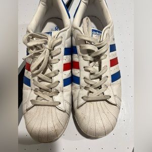 Adidas men shoes size 11.5